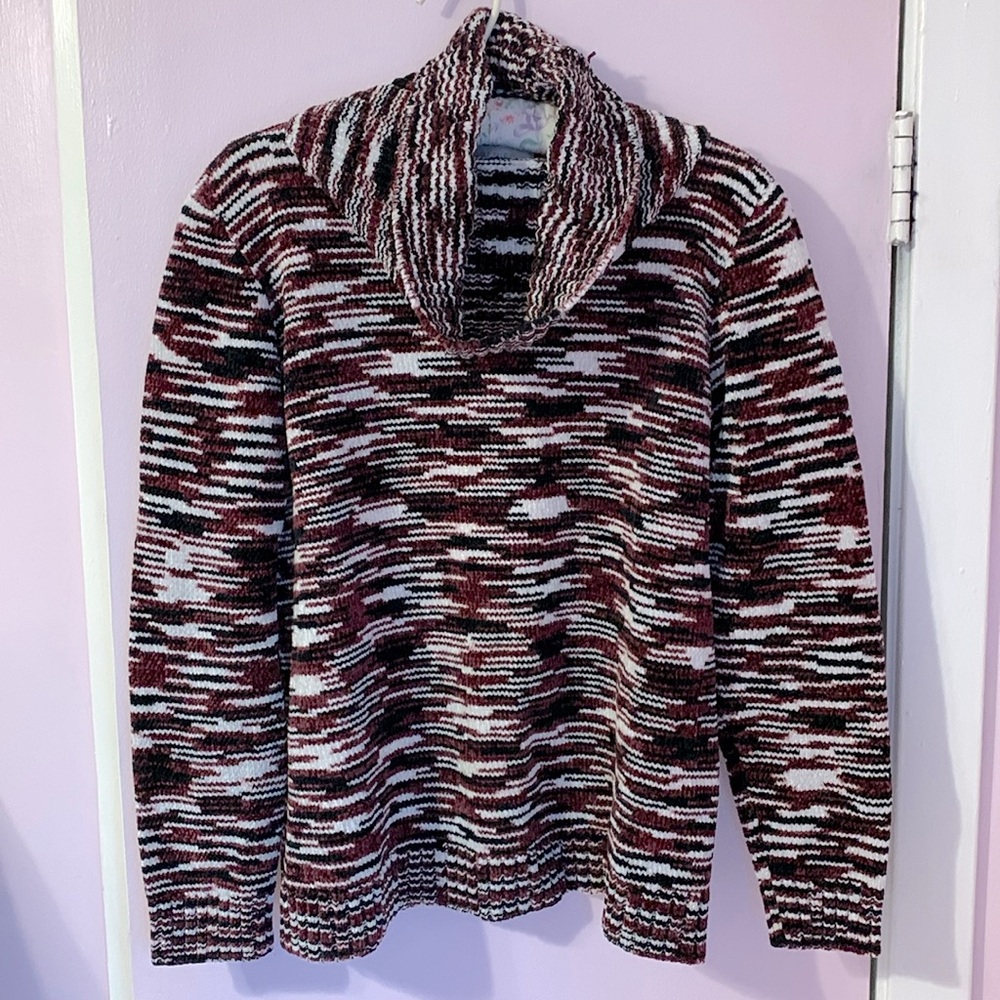 3/25$ Convertible turtleneck sweater